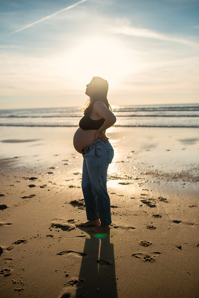 photographe séance photo grossesse bébé famille bébé enfants Toulouse lauragais landes ocean fougeres golden hour ocean surf surfer
