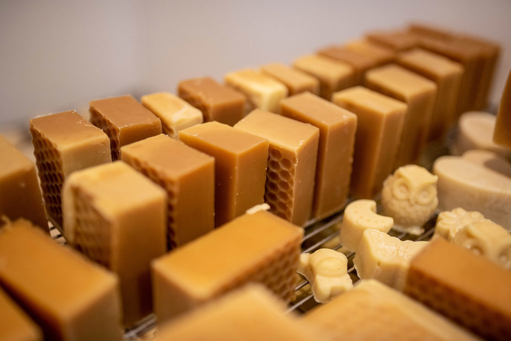 chouette des savonnettes savonnier savon Toulouse Occitanie séance photo shooting pro lauragais tarn createurs artisan