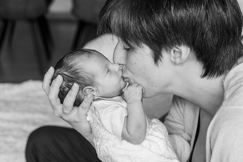 Famille Toulouse lauragais aude Haute-Garonne bébé baby séance photo photographe nouveau né