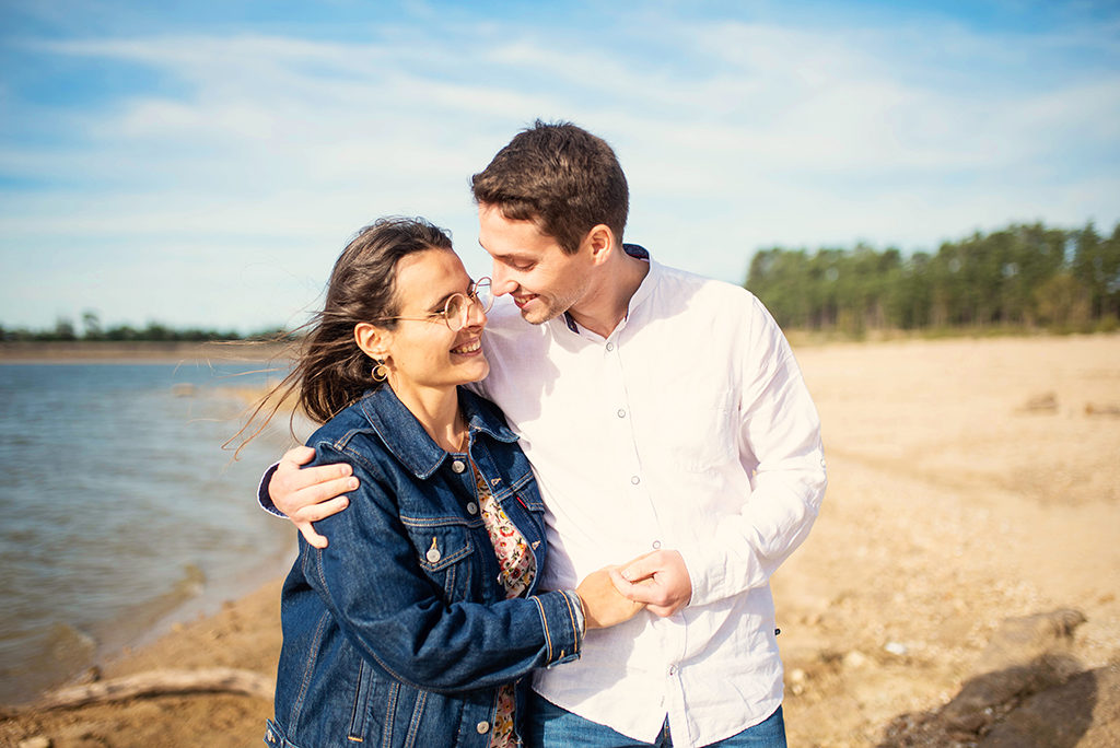 photographe séance photo couple engagement Toulouse lauragais Saint Férreol Lac