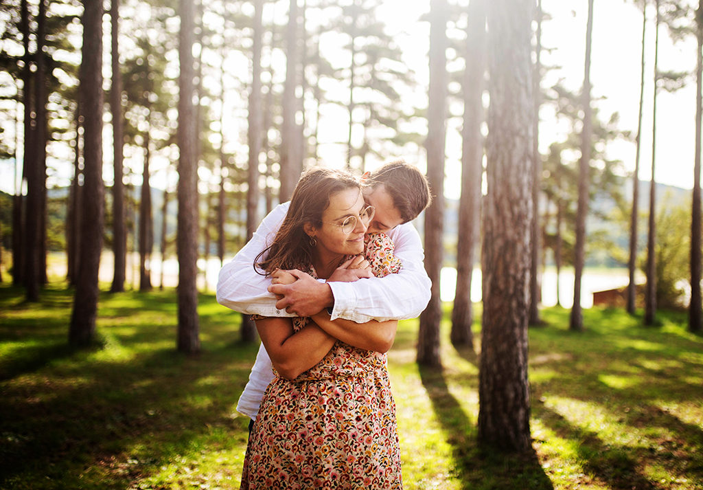 photographe séance photo couple engagement Toulouse lauragais Saint Férreol Lac