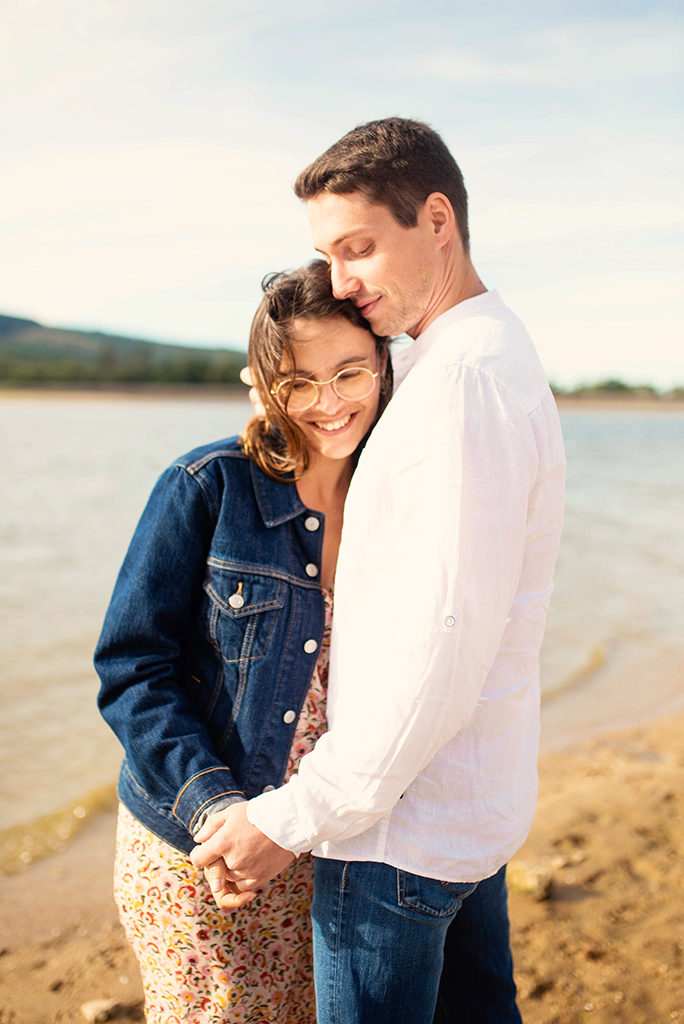 photographe séance photo couple engagement Toulouse lauragais Saint Férreol Lac