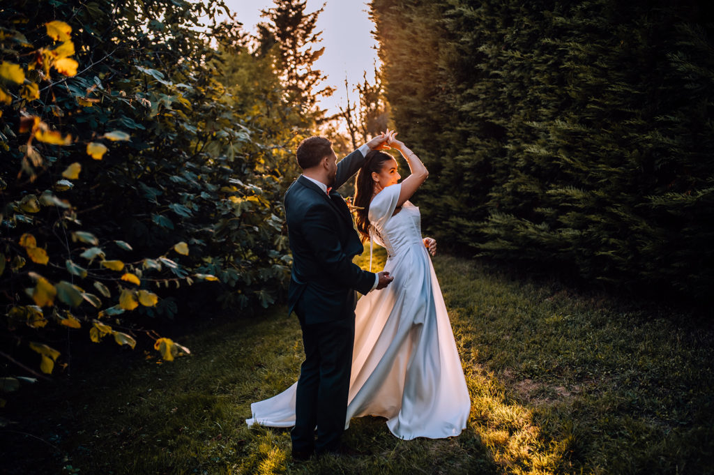 Photographe-mariage-Toulouse-Lauragais-Goldenhour-Aude-Labastide-d'anjou-mariés