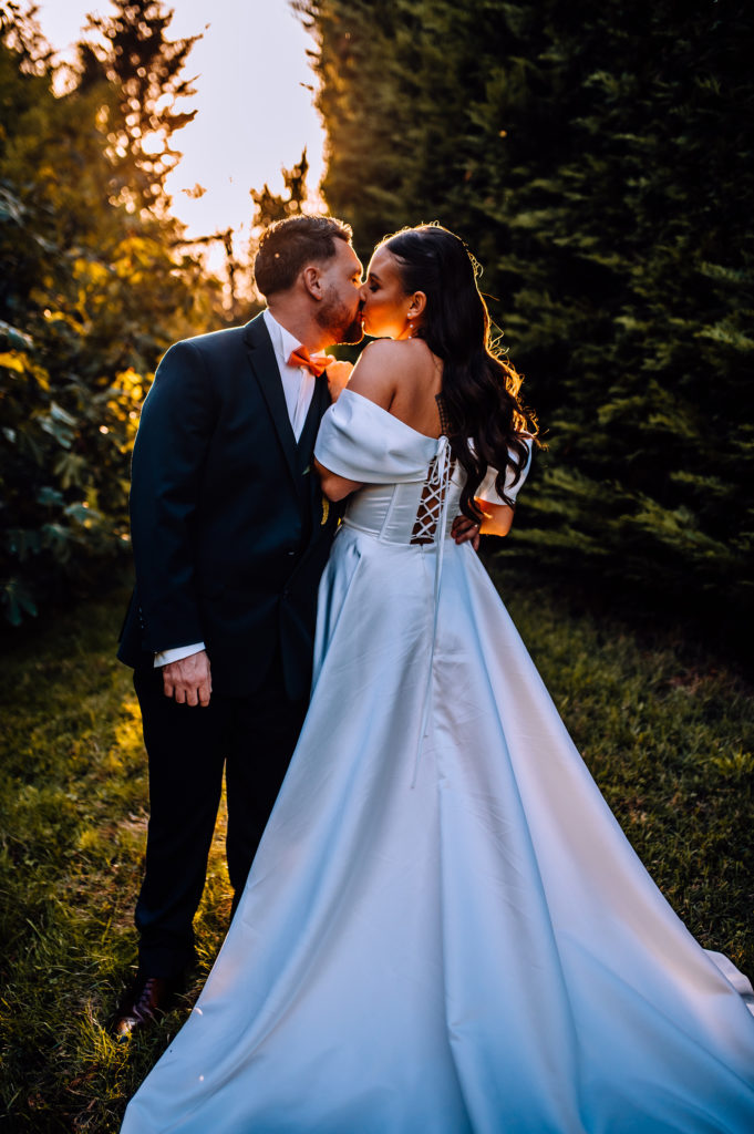Photographe-mariage-Toulouse-Lauragais-Goldenhour-Aude-Labastide-d'anjou-robe-mariée