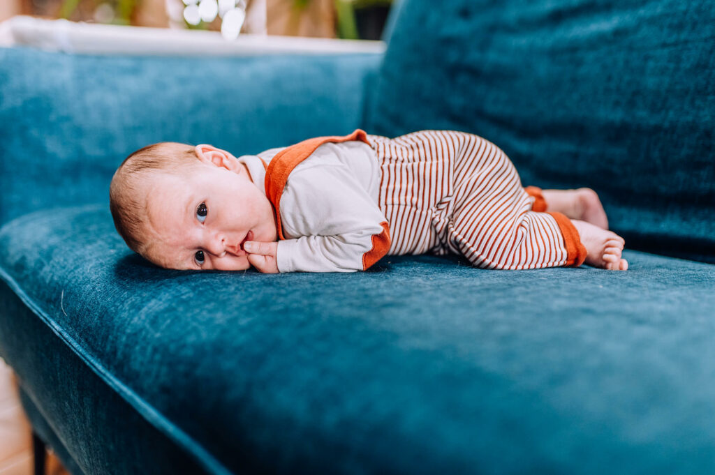 Photographe-séance-famille-bébé-Toulouse-Lauragais-Aude-Labastide-d'anjou-Castelnaudary
