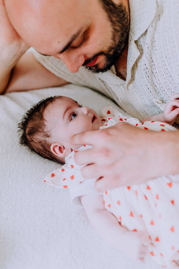 Photographe-séance-famille-bébé-Toulouse-Lauragais-Aude-Labastide-d'anjou-shooting
