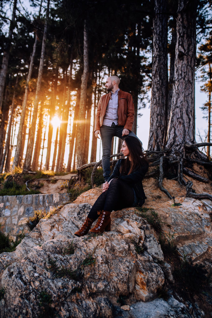 séance photo engagement elopement couple portrait couple Toulouse lauragais lac Céline S photographies naturel pas de poses mariage