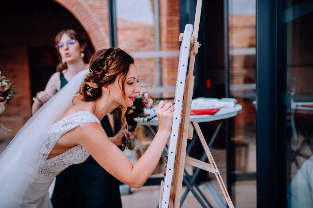 Mariage reportage photographe lumière coloré Céline Lauragais Aude Toulouse Domaine Saint-Nicolas Montech Capitole Cérémonie Laique