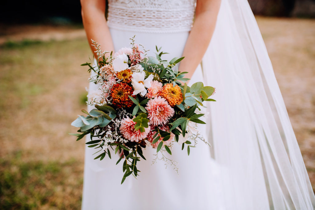 Mariage reportage photographe lumière coloré Céline Lauragais Aude Toulouse Domaine Saint-Nicolas Montech Capitole Cérémonie Laique