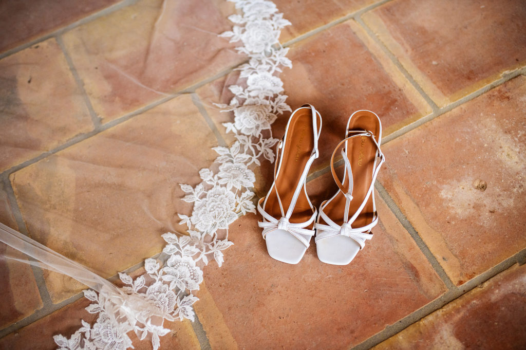 Mariage reportage photographe lumière coloré Céline Lauragais Aude Toulouse Domaine Saint-Nicolas Montech Capitole Cérémonie Laique