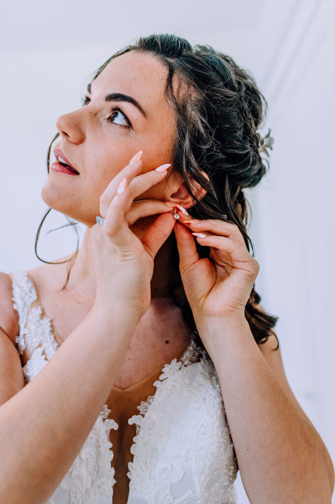 Photographe-mariage-Toulouse-Lauragais-Goldenhour-Aude-Labastide-d'anjou-chateau-Busquette-la-mariée